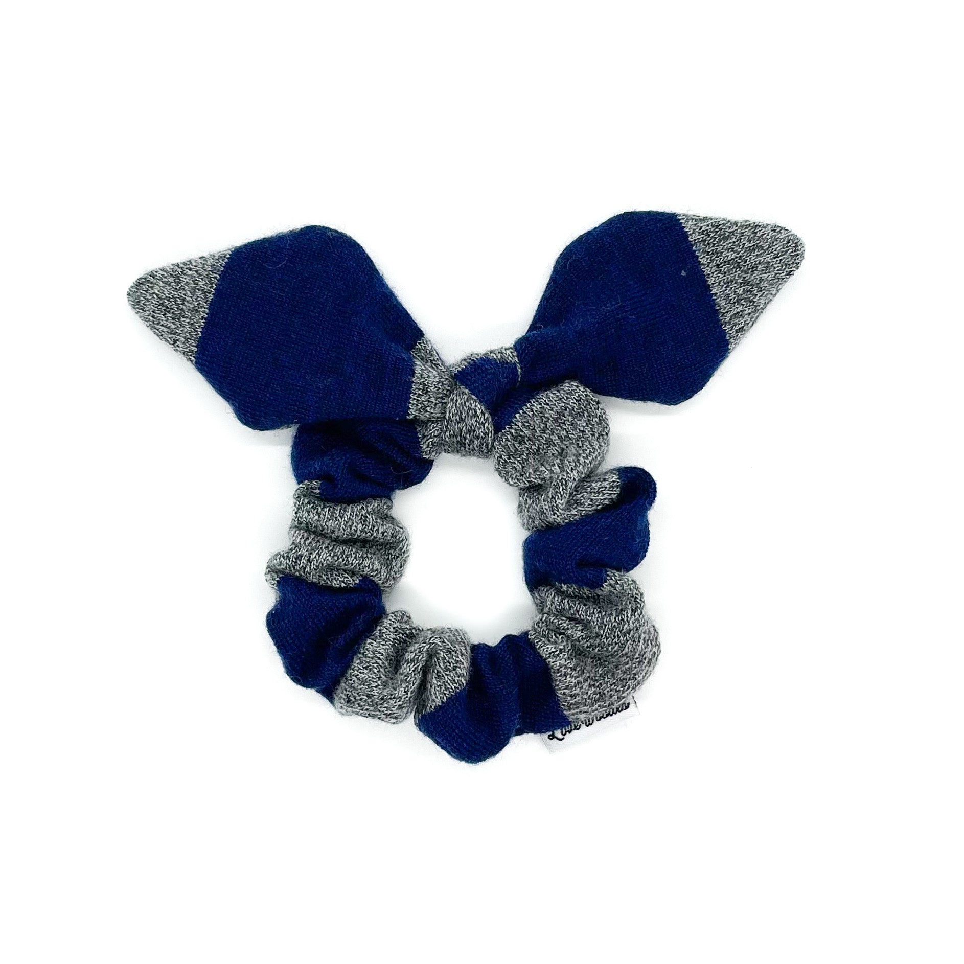 CASHMERE SCRUNCHIE | ULTRA RARE | Olivia