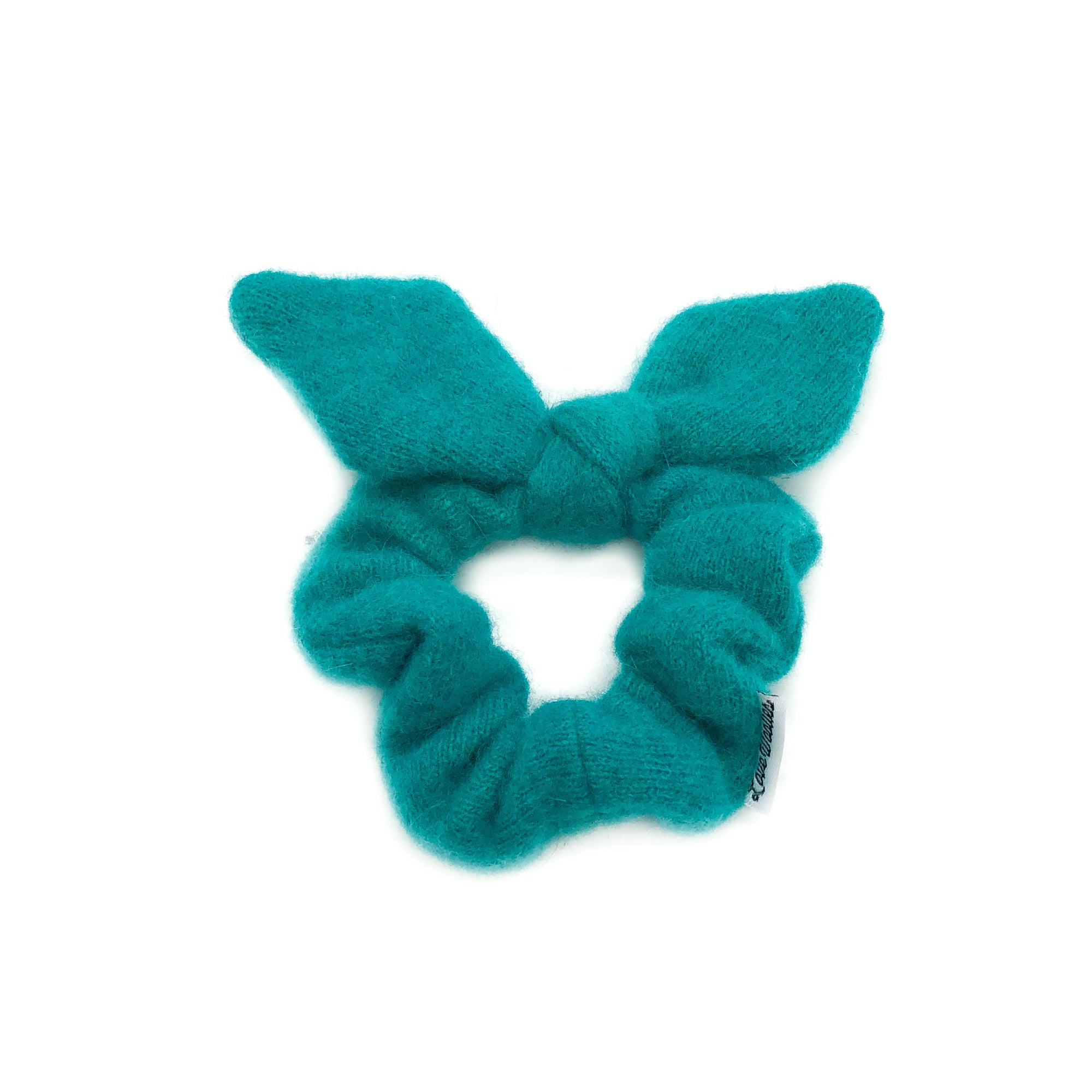 CASHMERE SCRUNCHIE | Tia