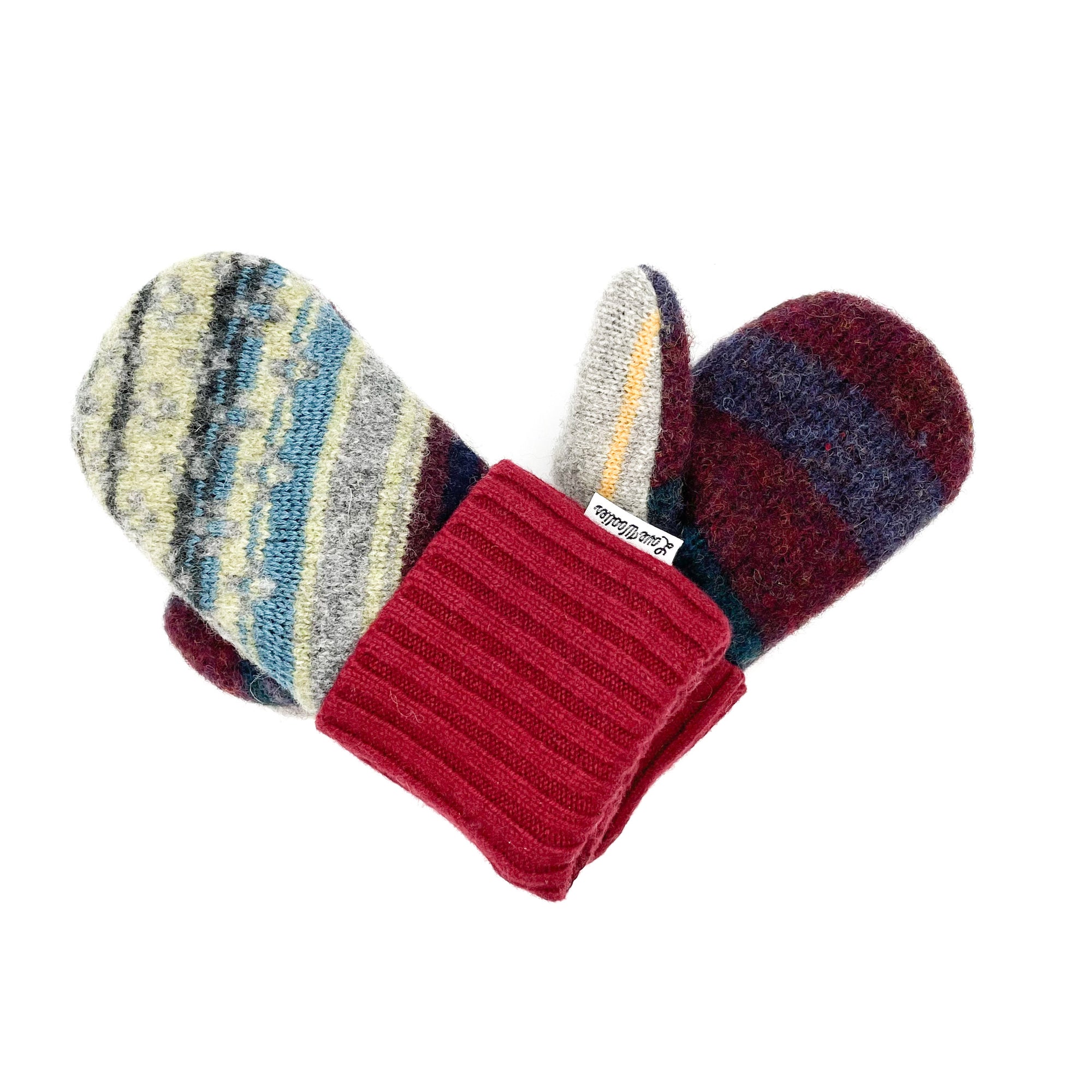 Small Kid's Wool Sweater Mittens | My Special Quilt